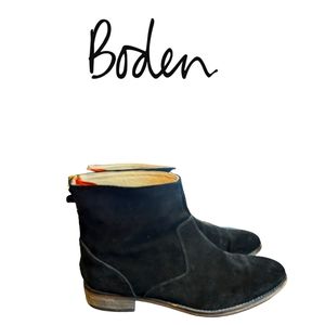 Men Boden Kingham Black Suede Round Toe Back Zip Ankle Boots SIZE 9(42) Men